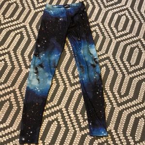 ModCloth leggings size small 🔥
